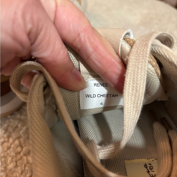 VINTAGE HAVANA Renee Cheetah Print Beige Tan Suede Sneakers excellent size 6 - Picture 7 of 7
